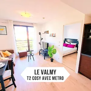 Appartement Le Valmy: Lumineux Au Pied Du Metro, Lyon