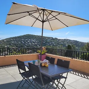 https://rooftop-les-issambres.fr-provencehotel.com
